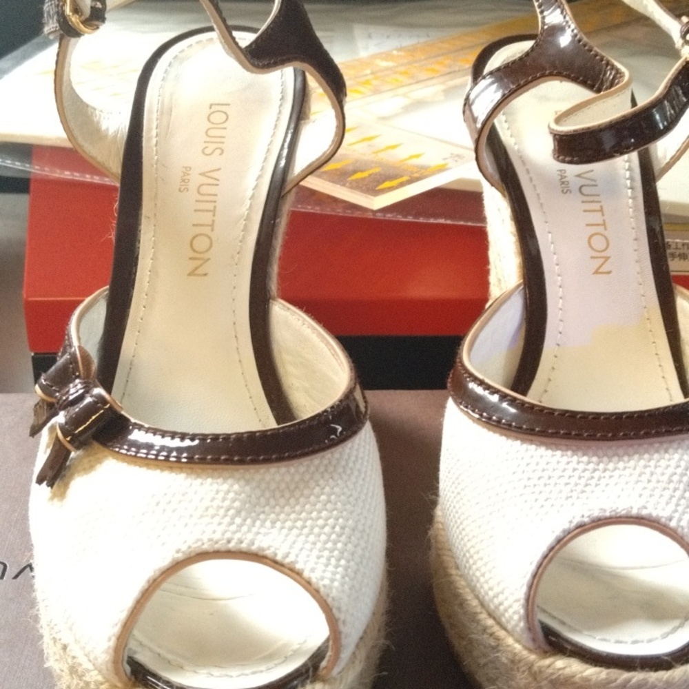 Louis Vuitton shoes lady
